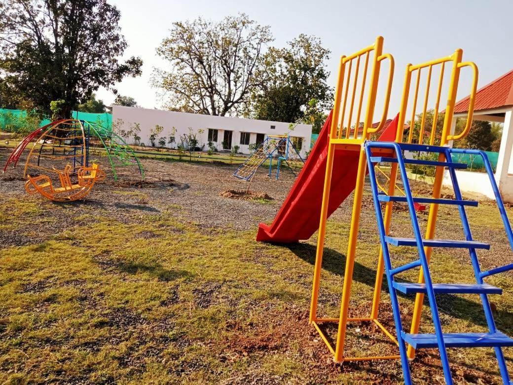 The Infinity Pench Resort Khawāsa Kültér fotó